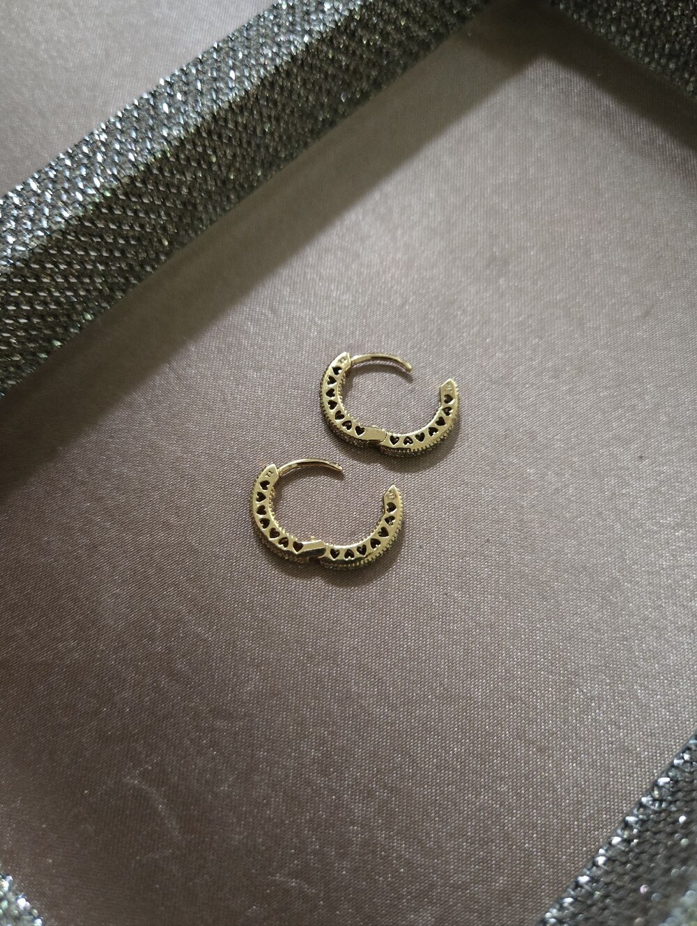 Pandora Pavé Heart Hoop Gold Plated Earrings - Picture 6 of 12